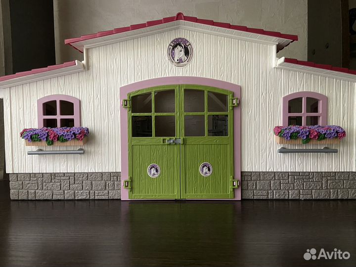 Конюшня schleich