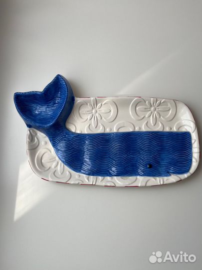 Блюдо/подставка керамическая ручной работы Кит