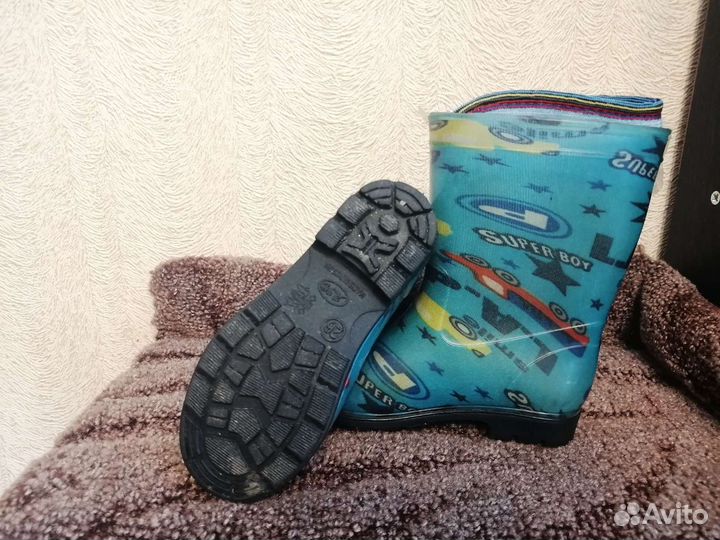 Резиновые сапоги