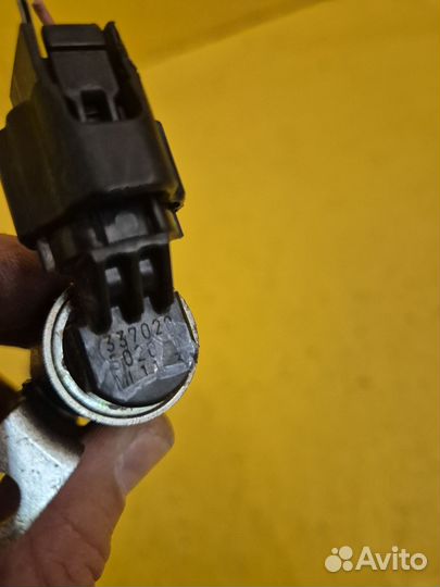 Клапан датчик vvti 1.6 1.8 2.0 1ZR 2ZR 3ZR toyota