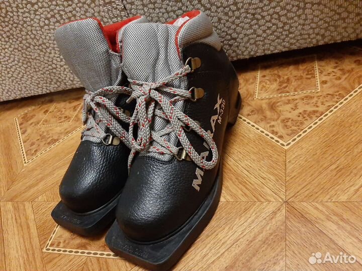 Лыжные ботинки 34 размер