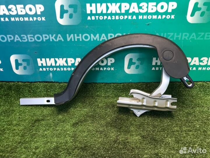 Петля багажника правая Toyota Camry V50 2.5 2AR-FE