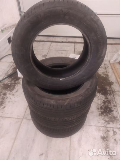 Bridgestone Alenza 001 225/65 R17