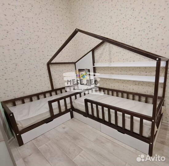 Детская кровать из массива