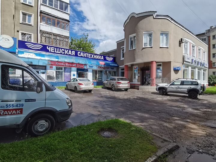 Торговая площадь, 229 м²