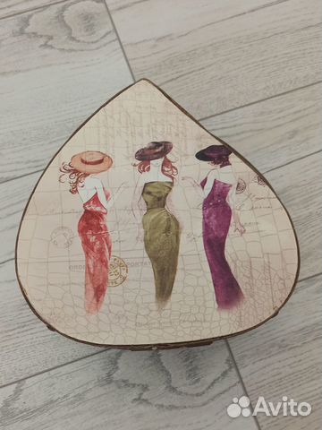 Шкатулка / коробочка