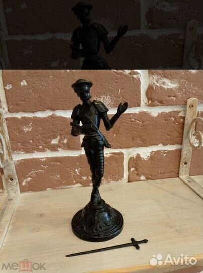 Статуэтка дон кихот