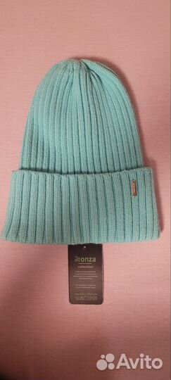 Шапка женская бирюзовая новая