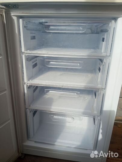 Холодильник