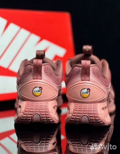 Кроссовки Nike Air Max DN Red Sturdust