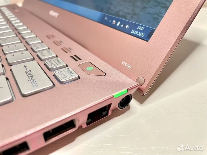 Ноутбук Sony Vaio/Core i3/12 Гб озу