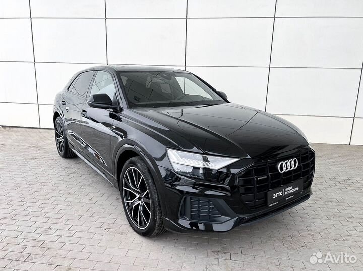 Audi Q8 3.0 AT, 2023