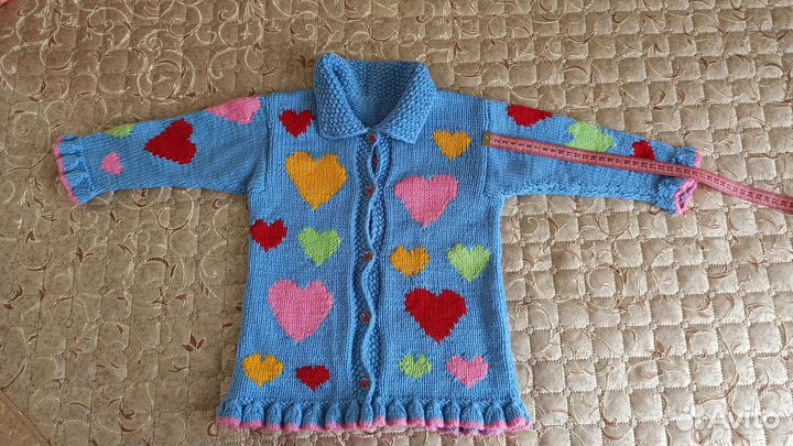 Кофта для девочки вязаная ручной работы