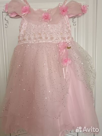 Платье праздничное