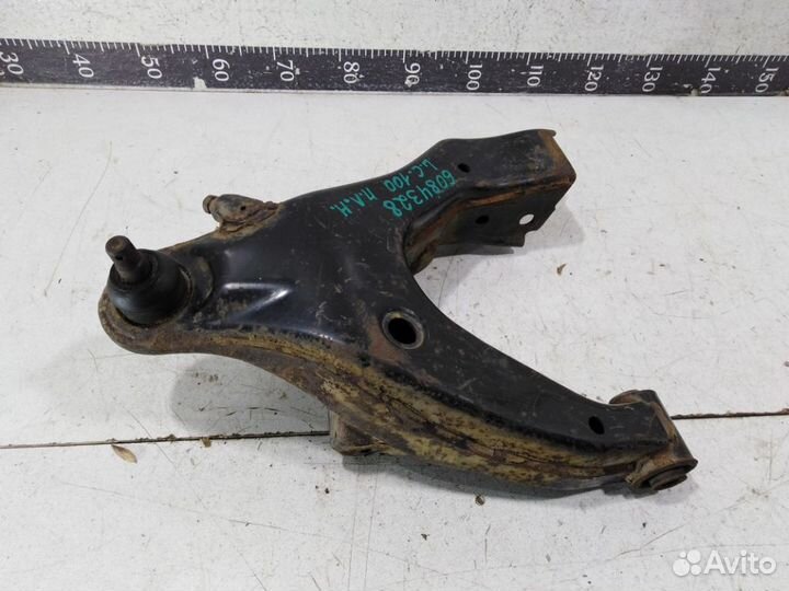 Рычаг передний левый нижний