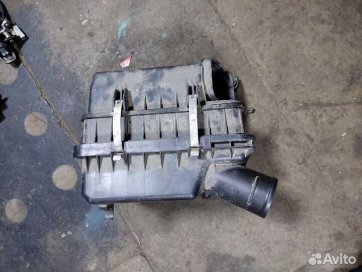 Корпус воздушного фильтра Mitsubishi Asx