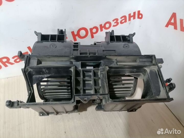 Мотор печки Renault Fluence