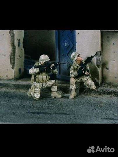 Продам смоляные фигуры 1/35