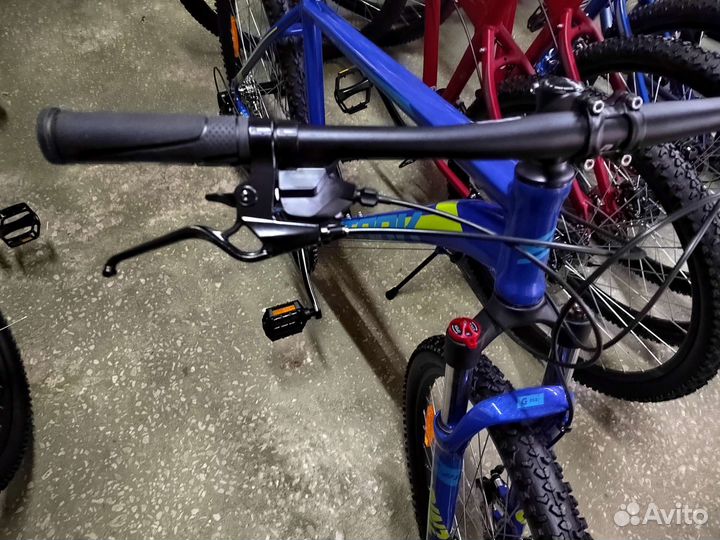 Велосипед 27.5 D Stark Hunter кассета shimano