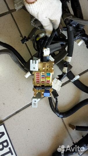 Проводка салона подторпедная Sentra B17