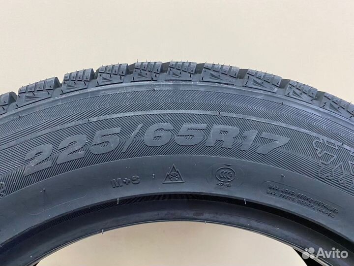 DoubleStar DW02 225/65 R17 102T