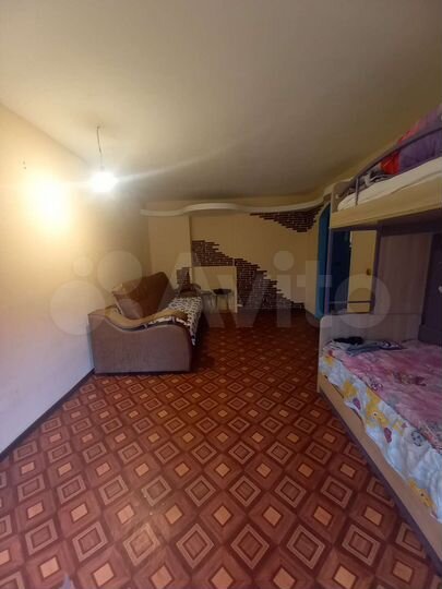 2-к. квартира, 49 м², 1/5 эт.