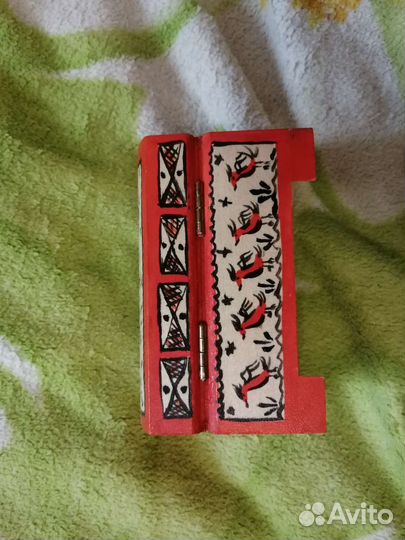 Шкатулка с росписью