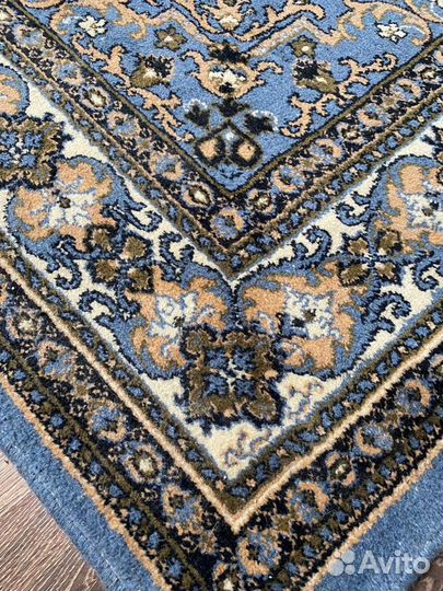 Ковер шерстяной