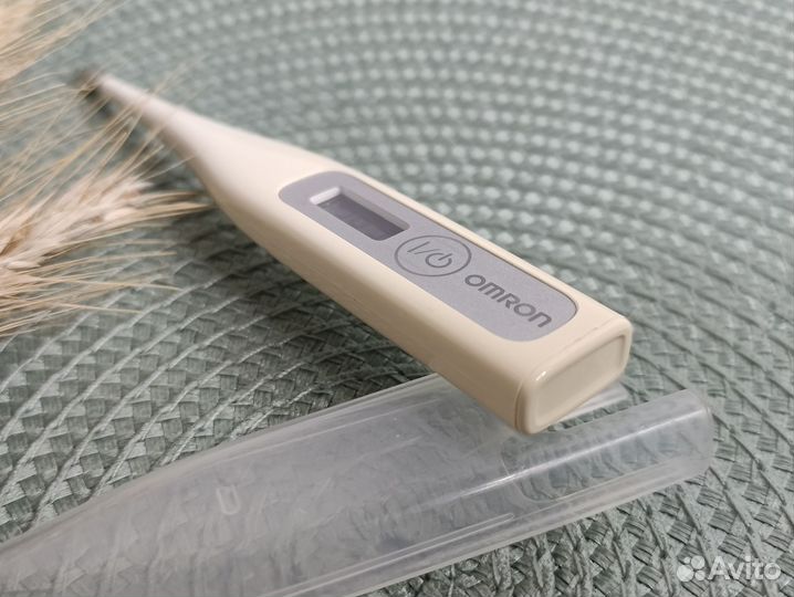 Omron градусник