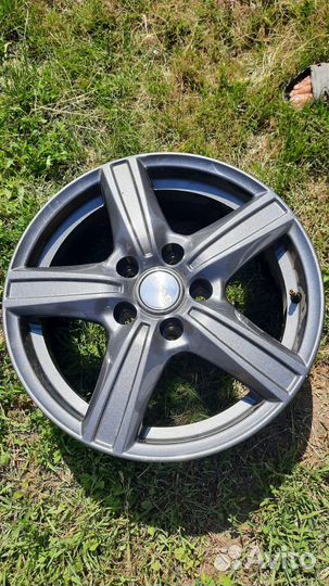 Диски новые r16 5x114.3