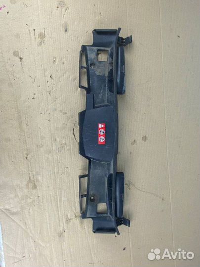 Воздуховод Mercedes E-class