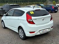 Hyundai Solaris 1.4 AT, 2012, 193 000 км, с пробегом, цена 530 000 руб.