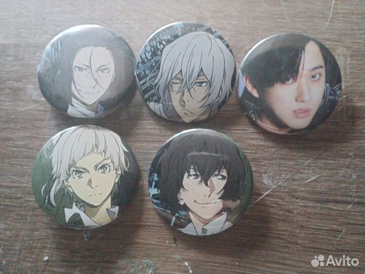 Аниме значки