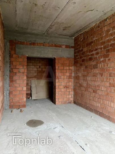 2-к. квартира, 63 м², 4/6 эт.