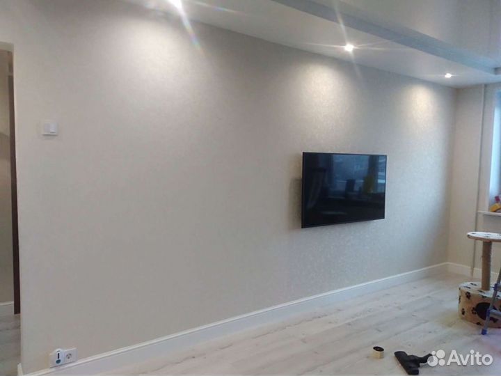 Поклейка обоев, полы, электрика