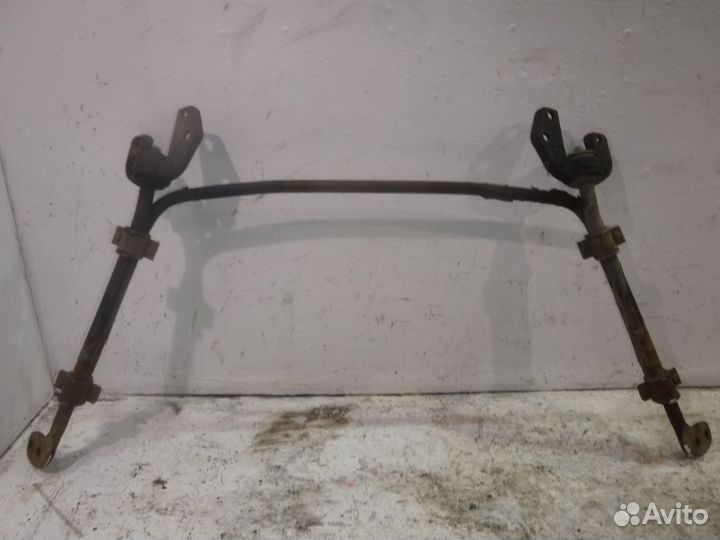 Стабилизатор передний