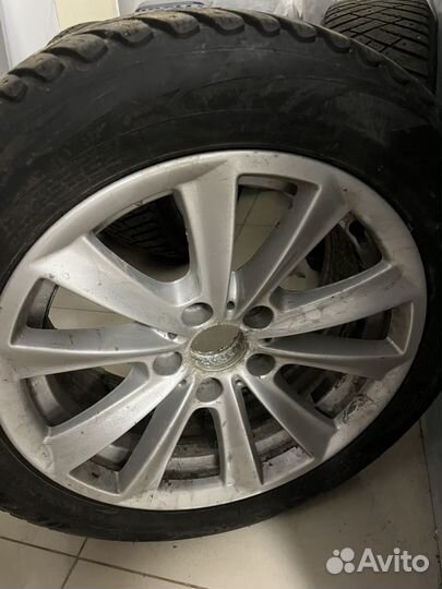 Goodyear Ultragrip Ice Arctic 215/55 R17 101T