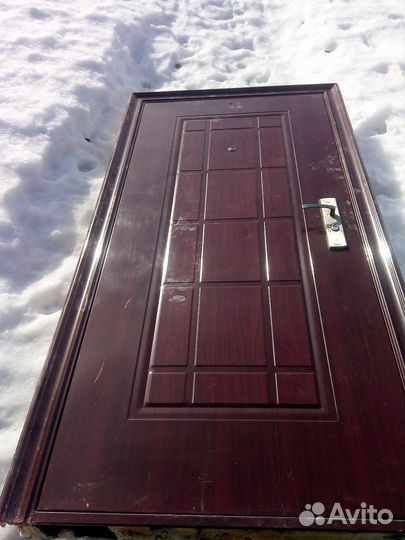 Дверь входная железная уличная бу