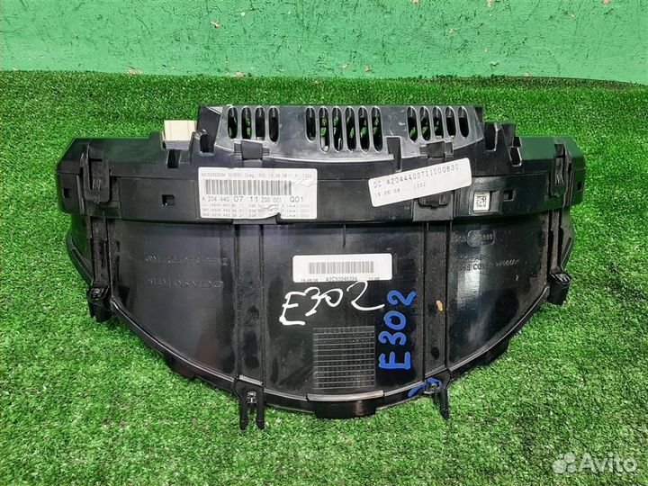 Приборная панель Mercedes Benz C-Class W204 2008