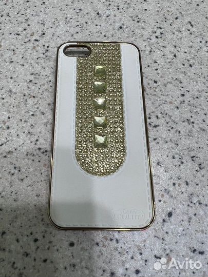 Чехлы на iPhone 5