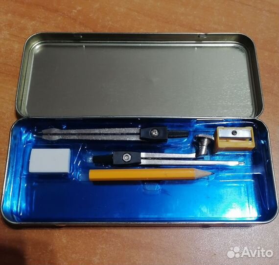 Набор канцелярии новые и б/у, ручки, обложки