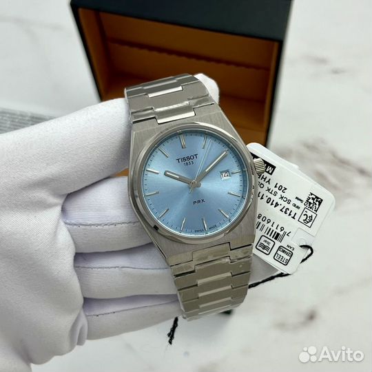 Часы Tissot Prx 40 с голубым циферблатом