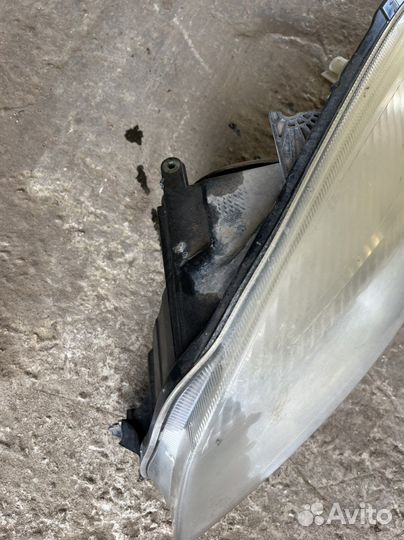 Skoda fabia 2 фара передняя левая