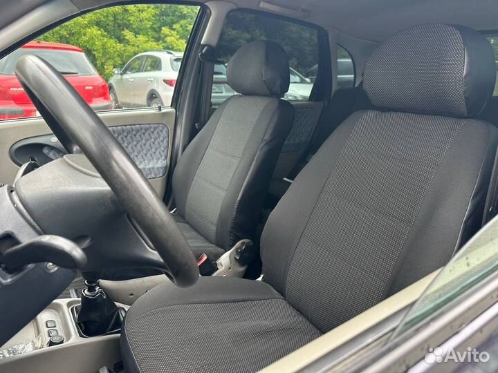 LADA Kalina 1.6 МТ, 2009, 157 472 км