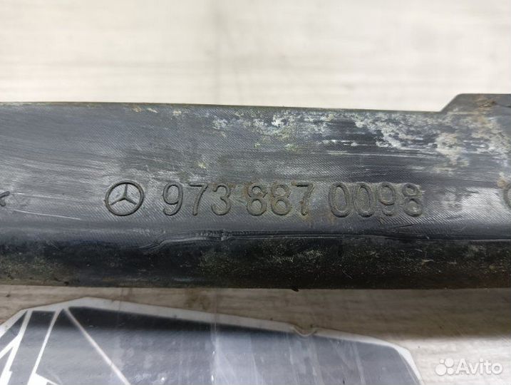 Накладка Mercedes-Benz Atego 1318 OM904 LA