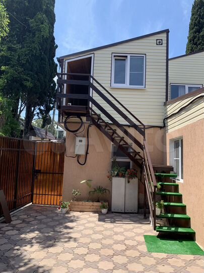 Комната 25 м² в 2-к., 2/2 эт.