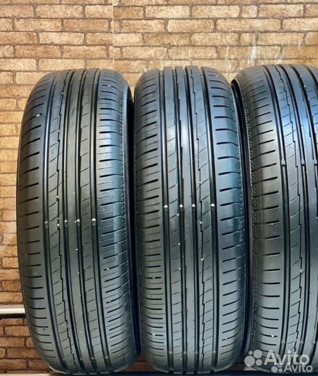Yokohama dB Decibel E70 215/65 R17 99V