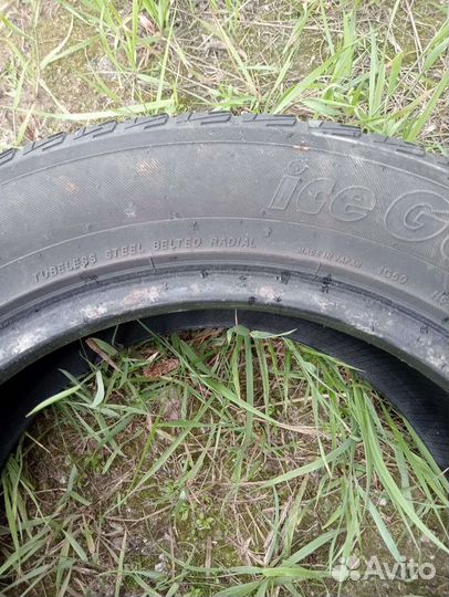 Yokohama Ice Guard 5 IG50 A 215/55 R16 93