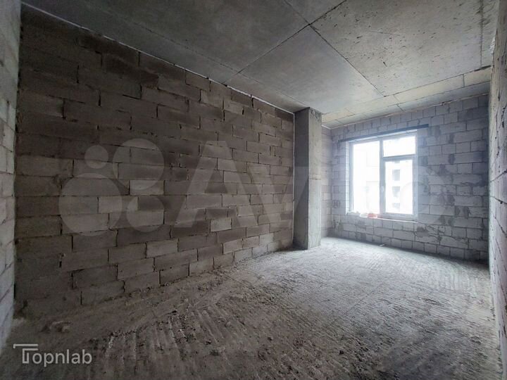 2-к. квартира, 77,3 м², 4/10 эт.