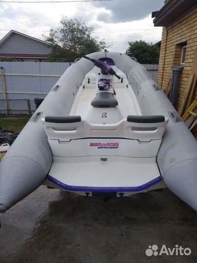 Bombardier sea doo explorer